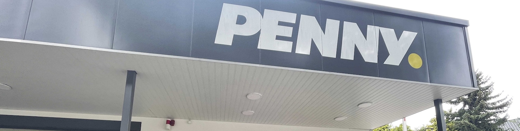 Sie sehen den Eingang vom Penny Markt in Gladbeck, Feldhauser Str. 219-223