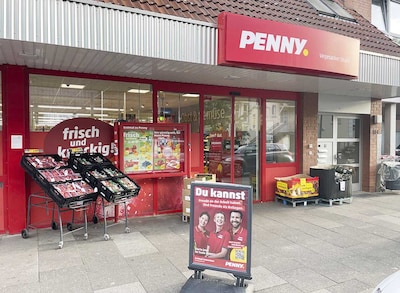 Sie sehen den Eingang vom Penny Markt in Bremen/Walle, Vegesacker Str. 151