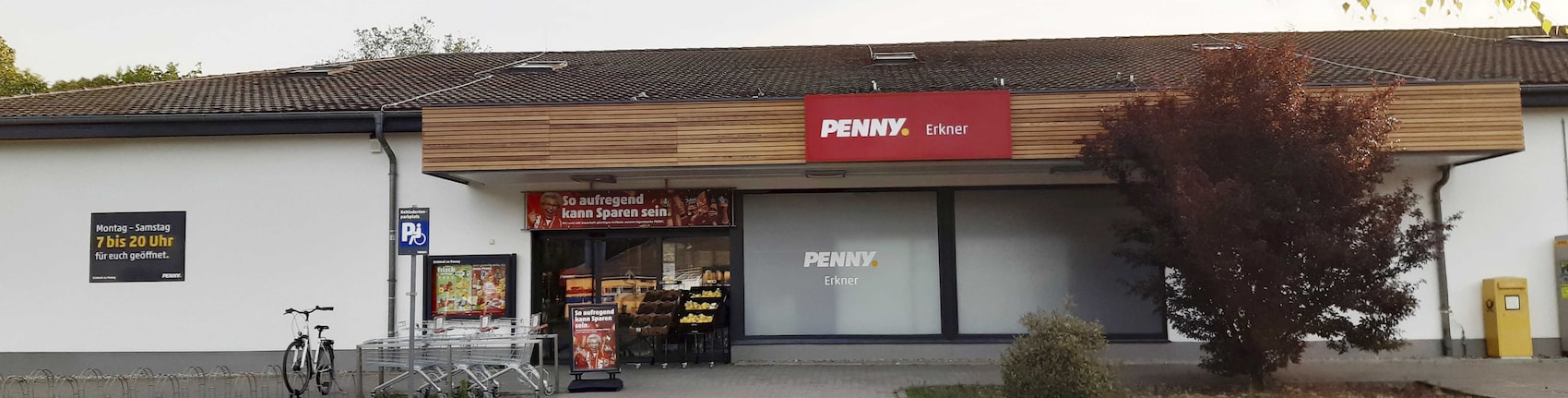Sie sehen den Eingang vom Penny Markt in Erkner Neuzittauer Str. 41