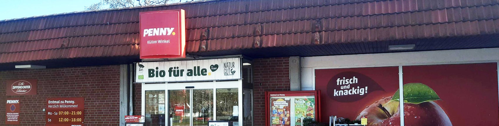 sie sehen den Eingang vom Penny Markt in Kluetz Boltenhagener Str. 11
