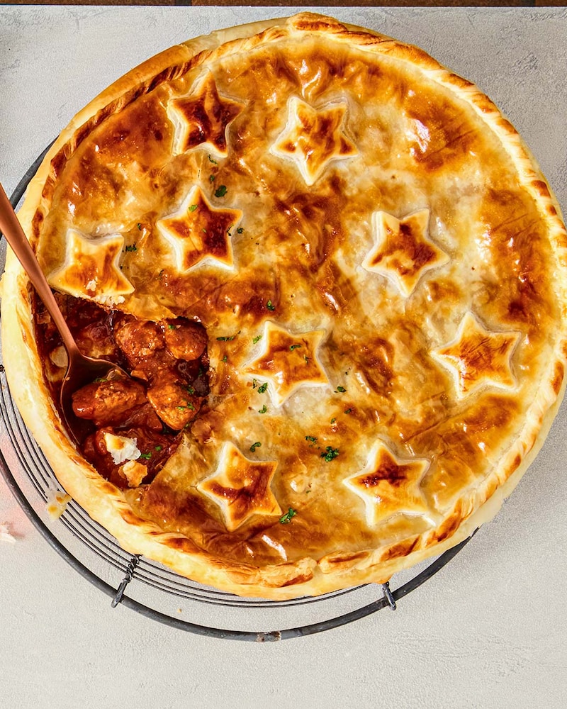 Dieses Bild zeigt den fertig Pot-Pie mit Wildfüllung.