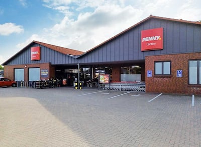 sie sehen den Eingang vom Penny Markt in Leezen Hamburger Str. 41