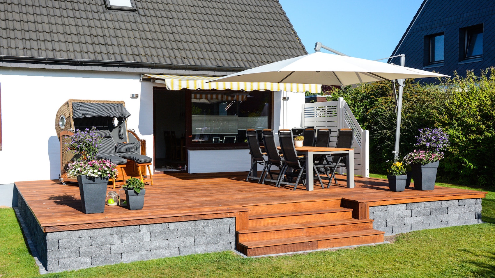 Gemütliche Gartenterrasse