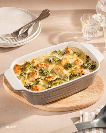 Dieses Bild zeigt das fertigen Auflauf in Auflaufform.